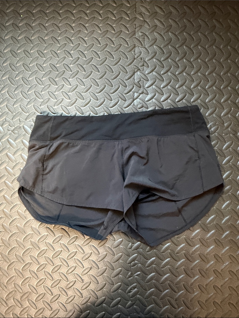 Lululemon Speed Up LR Short 2.5” Lined Shorts Black size 8